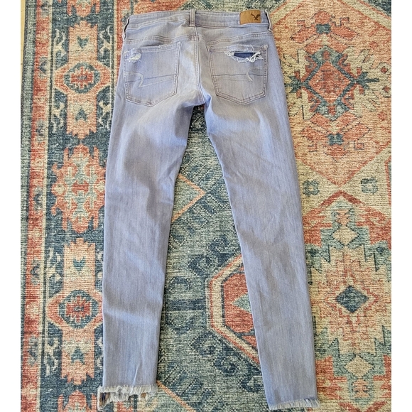 AEO super low rise super stretch distressed jeans - Picture 6 of 10